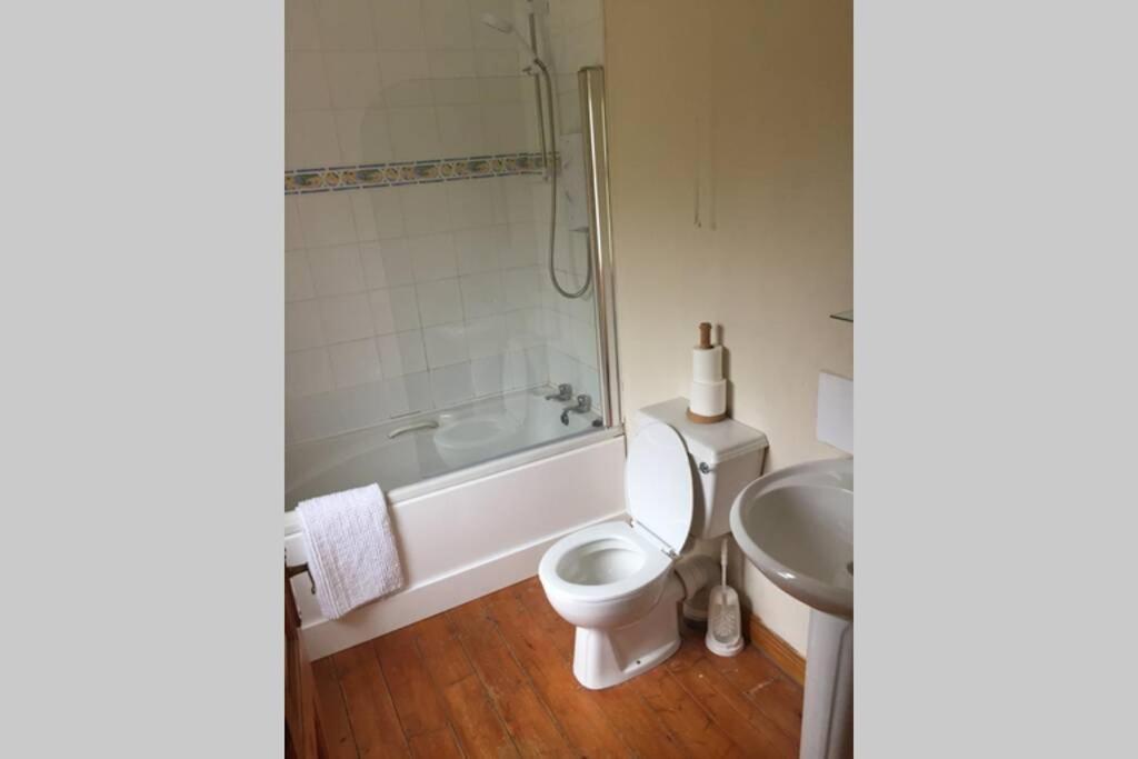 Heron Water Cottage Killarney Bagian luar foto